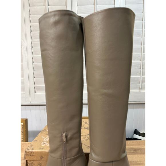 Free People Rocky Slouch Boots Grey/Nickel Leather Sz 6 US 36 EU NIB Modern Chic - Picture 6 of 16